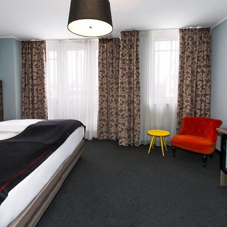 Dormero Hotel Muenchen-Kirchheim Messe Kirchheim bei Muenchen Eksteriør billede