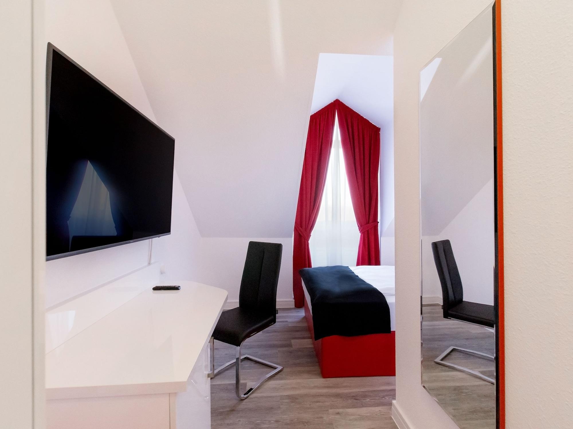 Dormero Hotel Muenchen-Kirchheim Messe Kirchheim bei Muenchen Eksteriør billede