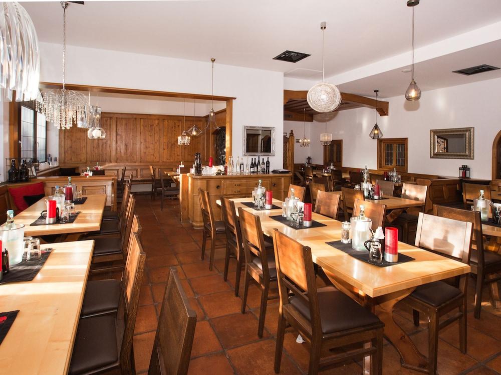 Dormero Hotel Muenchen-Kirchheim Messe Kirchheim bei Muenchen Eksteriør billede